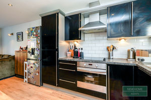 Photo 1- click for photo gallery